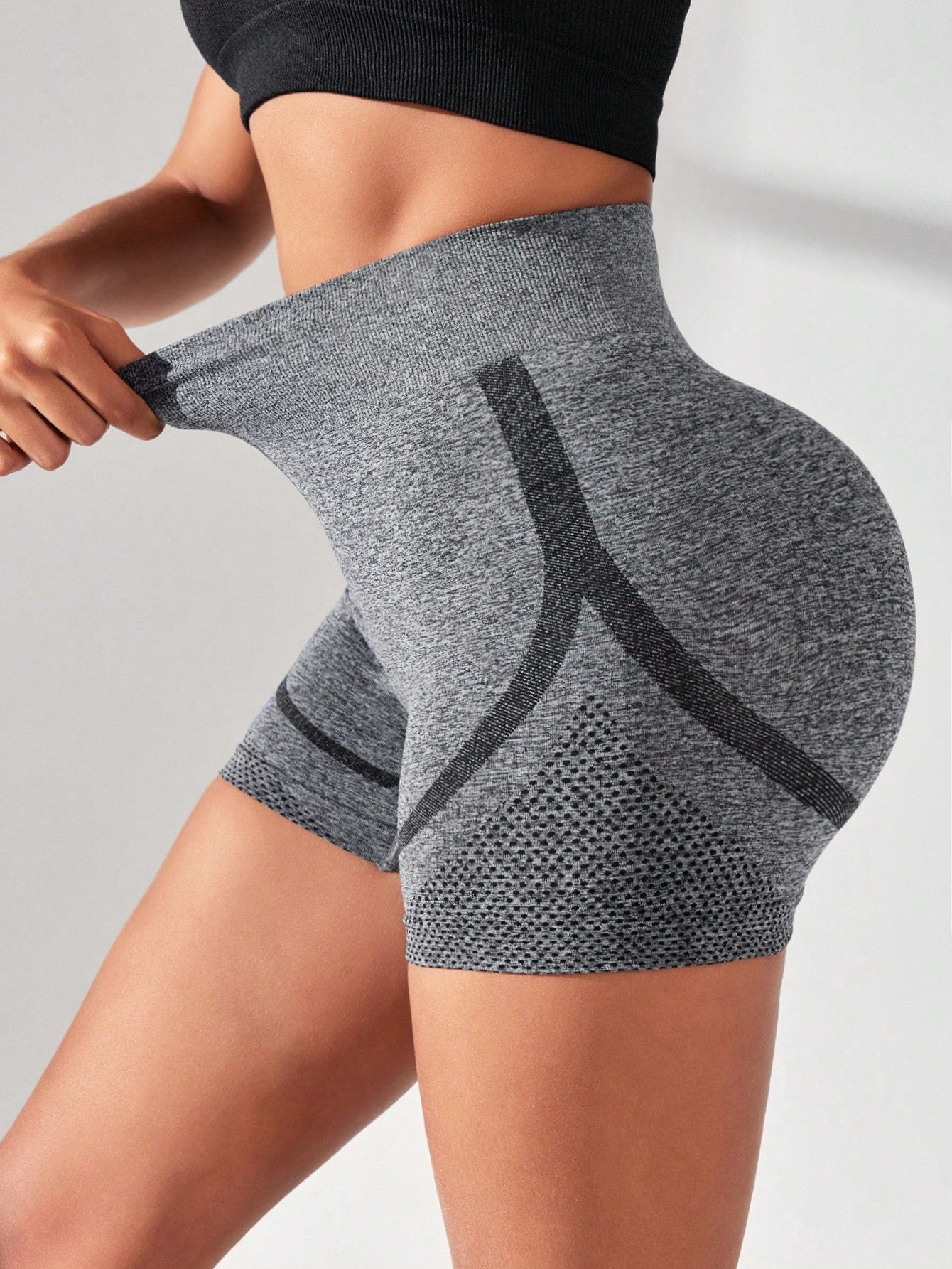 Sport Studio Women's Color Contrast Seamless Sports Shorts