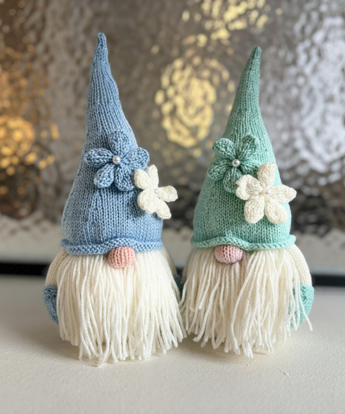 Gnomes Knitting Pattern