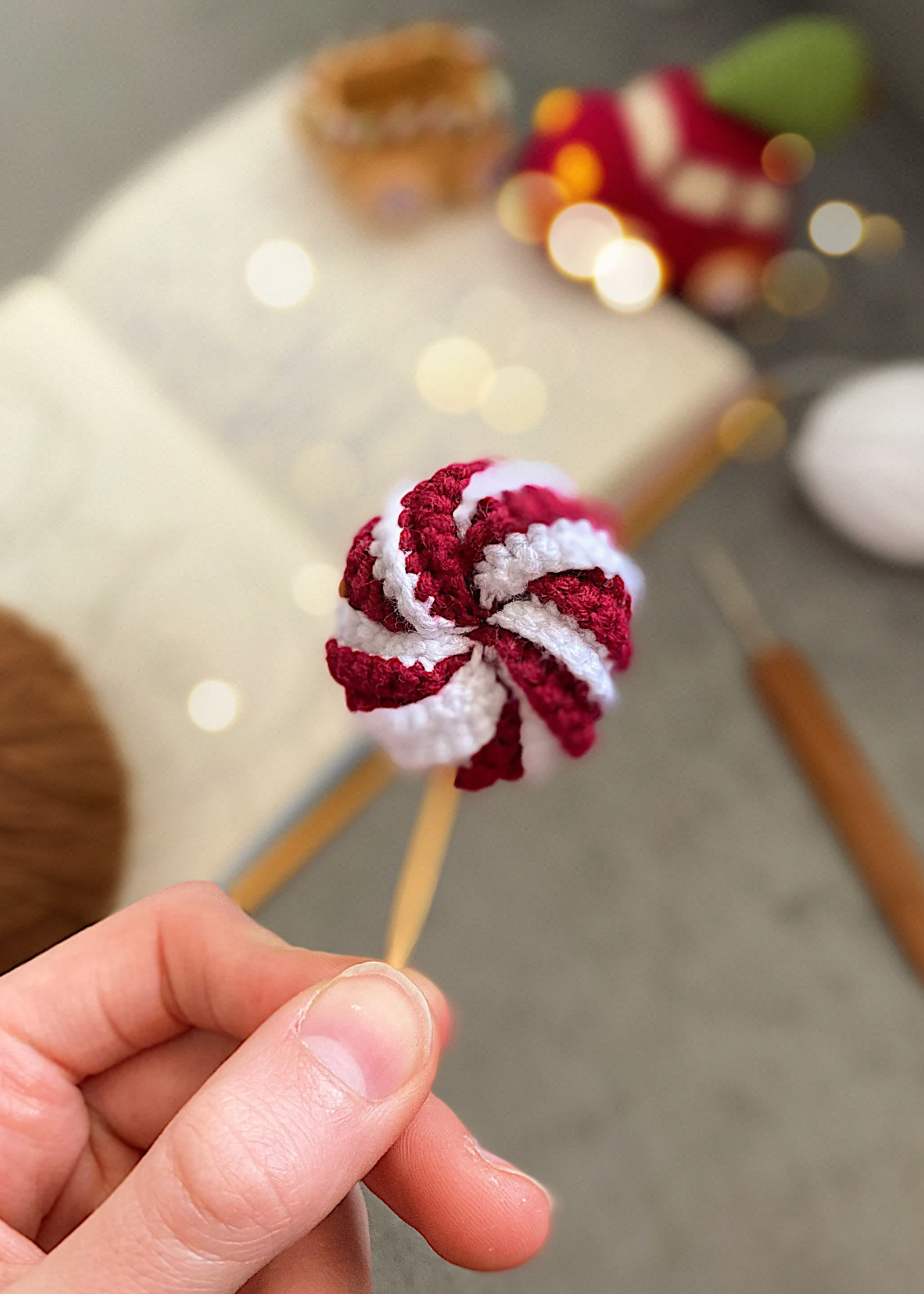 Candy bear Crochet Pattern + Gingerbread train