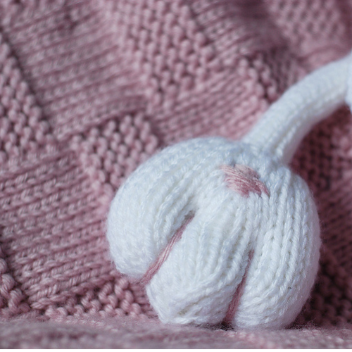 Bunny Baby Blanket Knitting Pattern